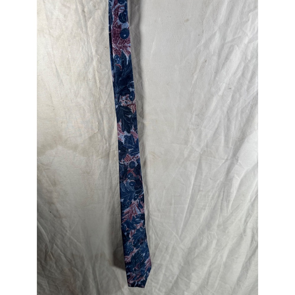Manhattan Mens Navy Blue Burgundy Leaf Print Polyester Necktie Made in USA